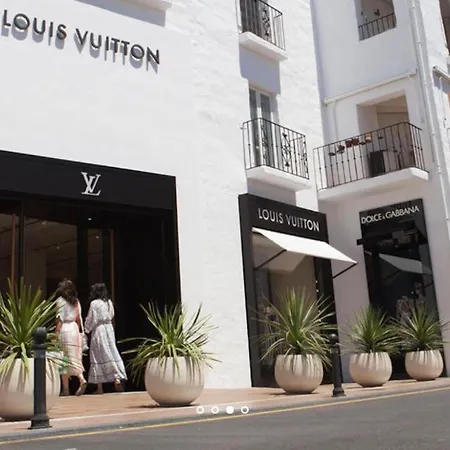 公寓 Puerto Banus With Private Garden 马尔韦利亚