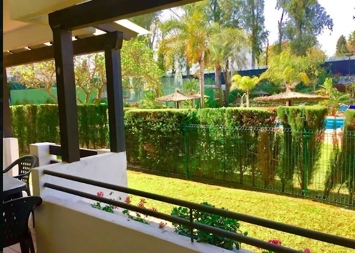 Puerto Banus With Private Garden Διαμέρισμα